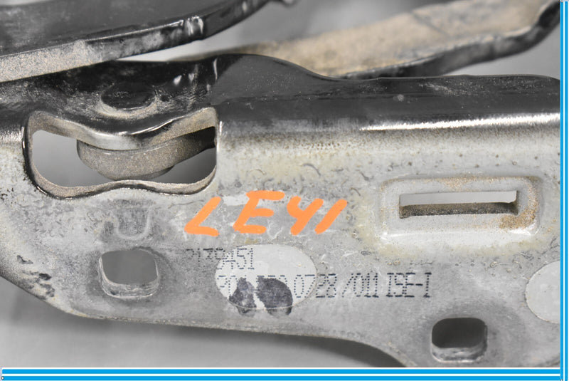 Load image into Gallery viewer, 08-18 Mercedes CLS550 E400 Front Left Driver Hood Hinge A2048800728 Oem