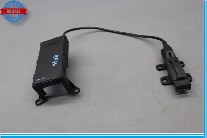 Load image into Gallery viewer, 03-06 Mercedes R230 SL500 SL55 Right Door Keyless Go Entry Antenna Module Oem