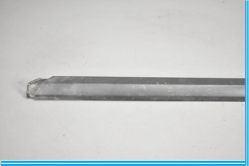 Load image into Gallery viewer, PORSCHE CAYENNE 92A - REAR Right DOOR SILL / Scuff Panel TRIM / Molding