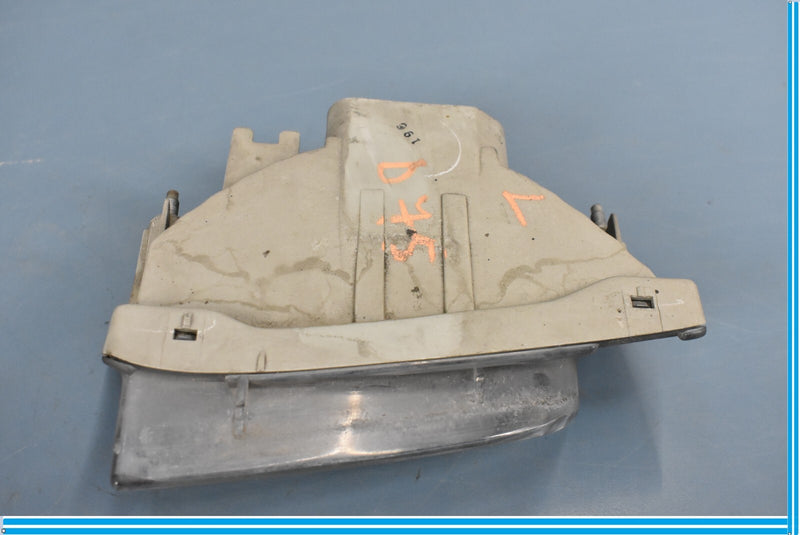 Load image into Gallery viewer, 02-10 Lexus SC430 Front Left Driver Lower Side Fog Light Lamp Oem