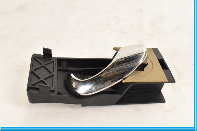 Load image into Gallery viewer, 01 JAGUAR XK8 RIGHT FRONT INTERIOR DOOR HANDLE ASSEMBLY