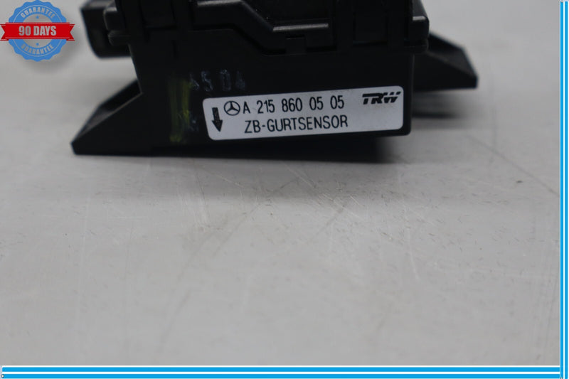 Load image into Gallery viewer, 03-06 Mercedes R230 SL500 Seatbelt Seat Belt Tension Sensor A2158600505 Oem
