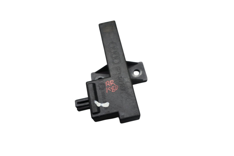 Load image into Gallery viewer, 11-17 Volkswagen Touareg VW Rear Keyless Entry Control Module Receiver Oem
