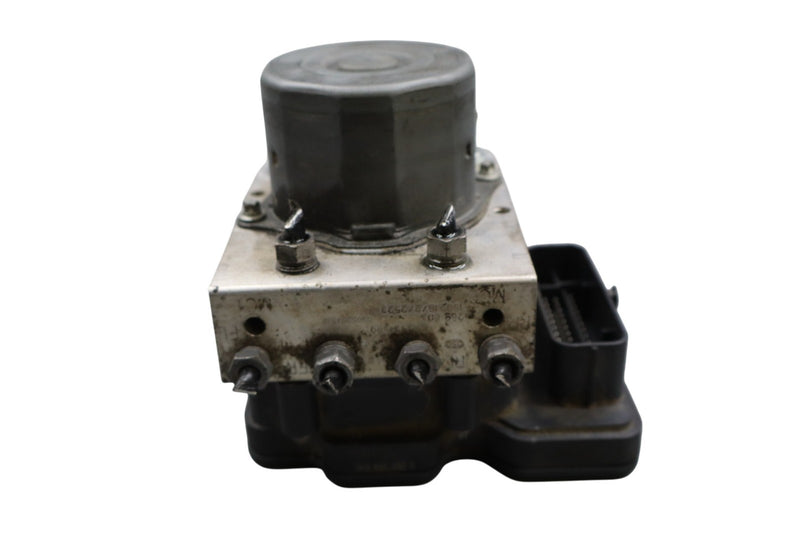 Load image into Gallery viewer, 14-16 Maserati Ghibli M157 ABS Anti Lock Brake Pump Module Unit 670008166 Oem