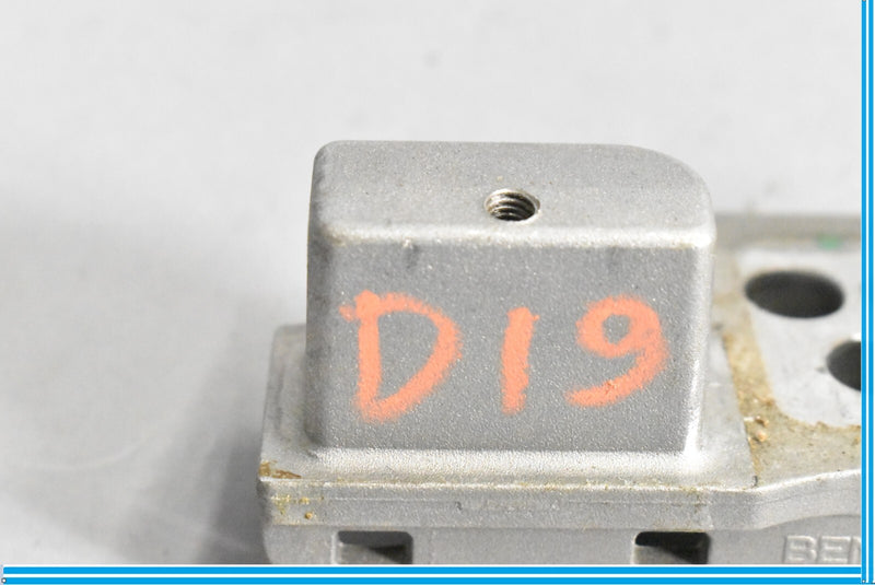 Load image into Gallery viewer, 05 - 07 Fits Bentley Gtc GT Continental Console Armrest Bracket Oem