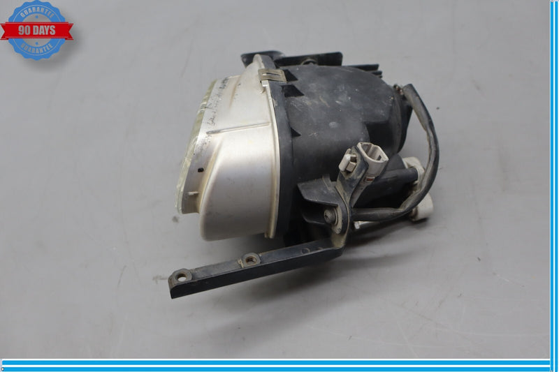 Load image into Gallery viewer, 02-10 Lexus SC430 Front Left Driver Side Fog Light Lamp W/ Bracket Oem