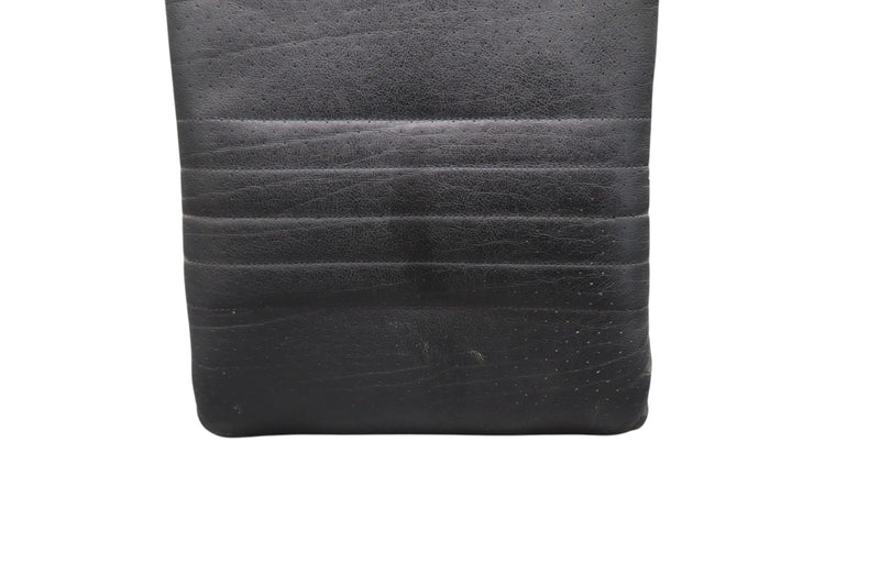 Load image into Gallery viewer, 97-04 Porsche Boxster 986 Front Left Upper Seat Backrest Cushion Leather Oem