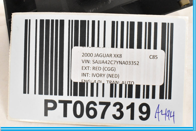 Load image into Gallery viewer, 01 JAGUAR XK8 RIGHT FRONT INTERIOR DOOR HANDLE ASSEMBLY
