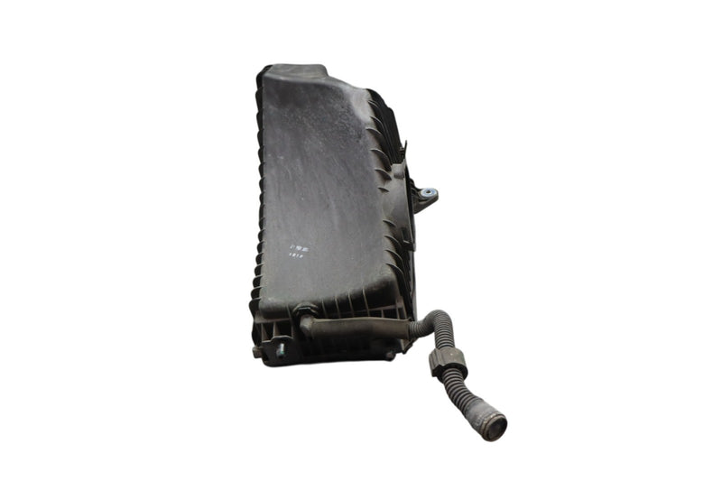 Load image into Gallery viewer, 11-15 Volkswagen Touareg Engine Motor Air Intake Filter Box 7P0129607 Oem