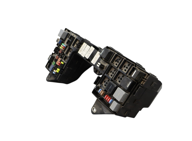 Load image into Gallery viewer, 09-11 Jaguar X250 XF XFR Engine Fuse Relay Box Fusebox Unit AX-2314290-GB Oem