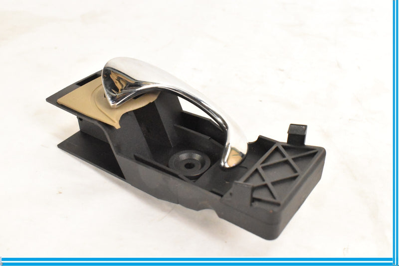 Load image into Gallery viewer, 01 JAGUAR XK8 RIGHT FRONT INTERIOR DOOR HANDLE ASSEMBLY