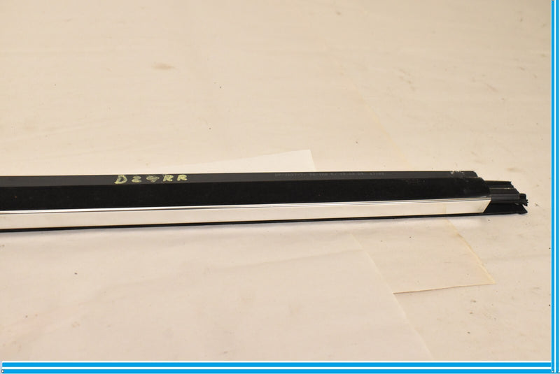 Load image into Gallery viewer, 09-15 BMW F01 F02 750i 750Li Rear Right Inner Window Channel Cover 7206450 Oem