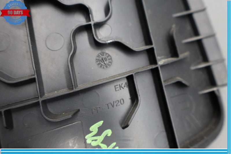 Load image into Gallery viewer, 07-15 AUDI Q7 4L Rear Right Side Trunk Hatch Tail Light Cover Panel Oem