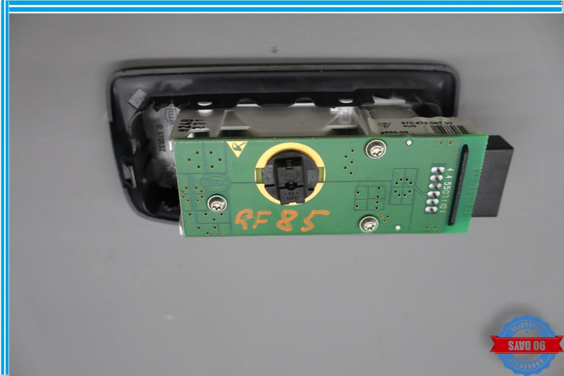 Load image into Gallery viewer, 10-16 Porsche Panamera 970 Turbo Rear Right Passenger Side Reading Light Oem