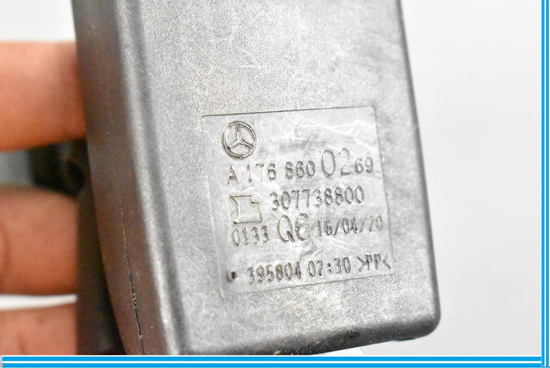 Load image into Gallery viewer, 2014 - 2018 MERCEDES CLA45 W117 REAR RIGHT SIDE SEATBELT SEAT BELT BUCKLE OEM