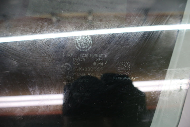 Load image into Gallery viewer, 11-18 Porsche Cayenne 958 Front Left Driver Side Door Window Auto Glass Oem