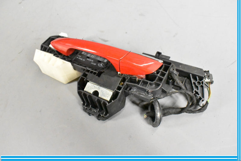 Load image into Gallery viewer, 14-16 MERCEDES CLA250 CLA45 W117 LEFT REAR DOOR HANDLE ASSEMBLY OEM