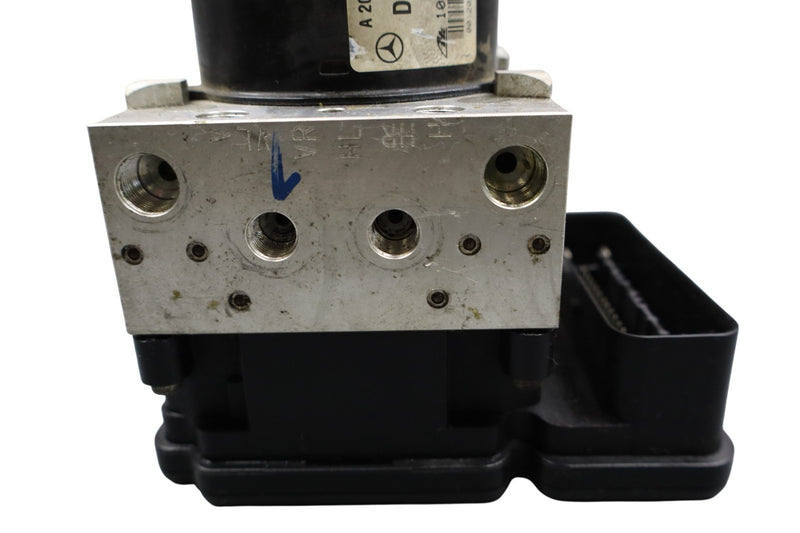 Load image into Gallery viewer, 08–11 Mercedes W204 C250 C300 C350 ABS Anti-Lock Hydraulic Brake Pump Module Oem