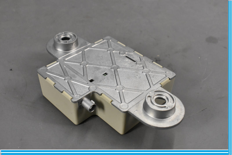 Load image into Gallery viewer, 12-18 BMW F12 F13 640i 650i Audio Antenna Computer Control Module Set Oem