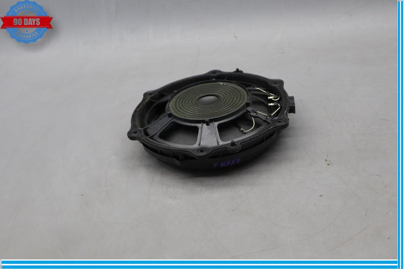 Load image into Gallery viewer, 10-18 Porsche Cayenne 958 Hybrid S Front Right Passenger Side Door Speaker Oem