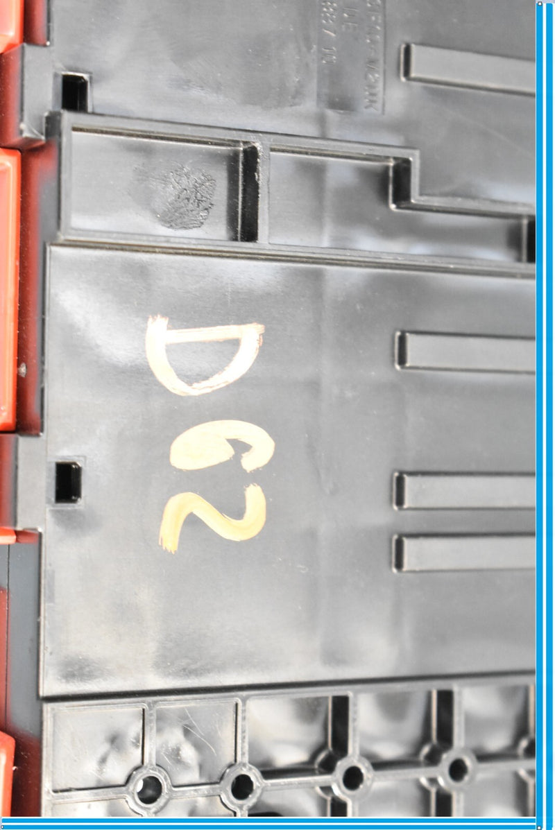Load image into Gallery viewer, 12-18 BMW 320i 328i 428i Battery Power Distribution Box Regulator Oem
