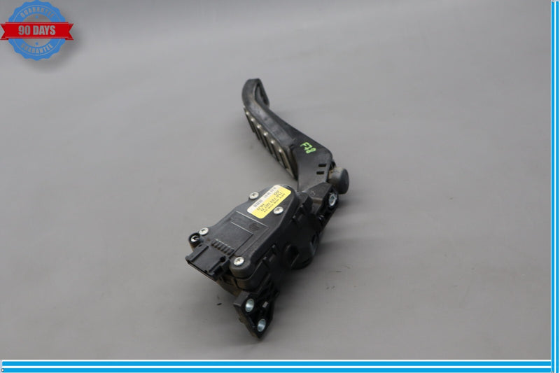 Load image into Gallery viewer, 03-18 Porsche Cayenne 955 957 Turbo Engine Gas Throttle Accelerator Pedal Oem