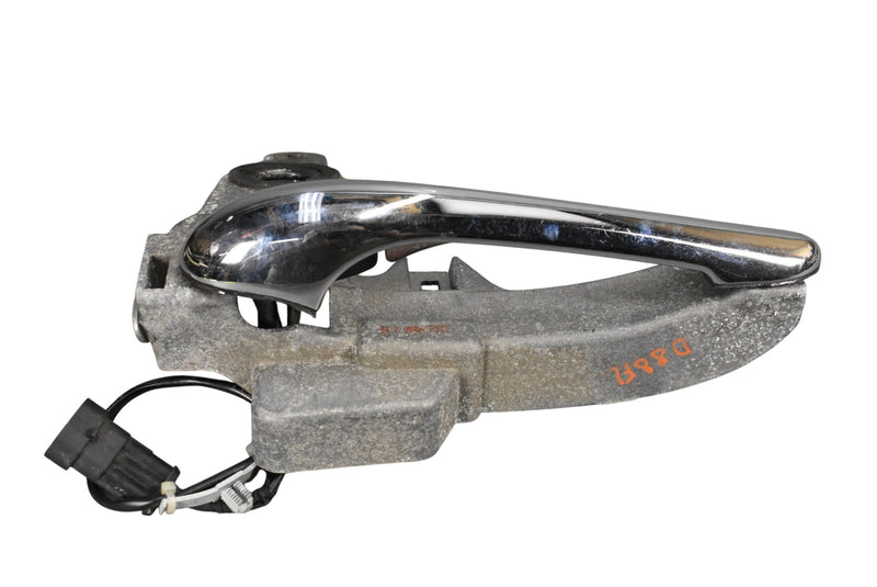 Load image into Gallery viewer, 05-08 Maserati Quattroporte M139 Front Left Side Exterior Door Lock Handle Oem
