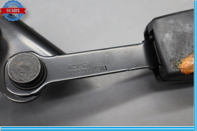 Load image into Gallery viewer, 09-15 BMW 750Li F01 F02 Rear Right Passenger Side Seat Belt Seatbelt Buckle Oem
