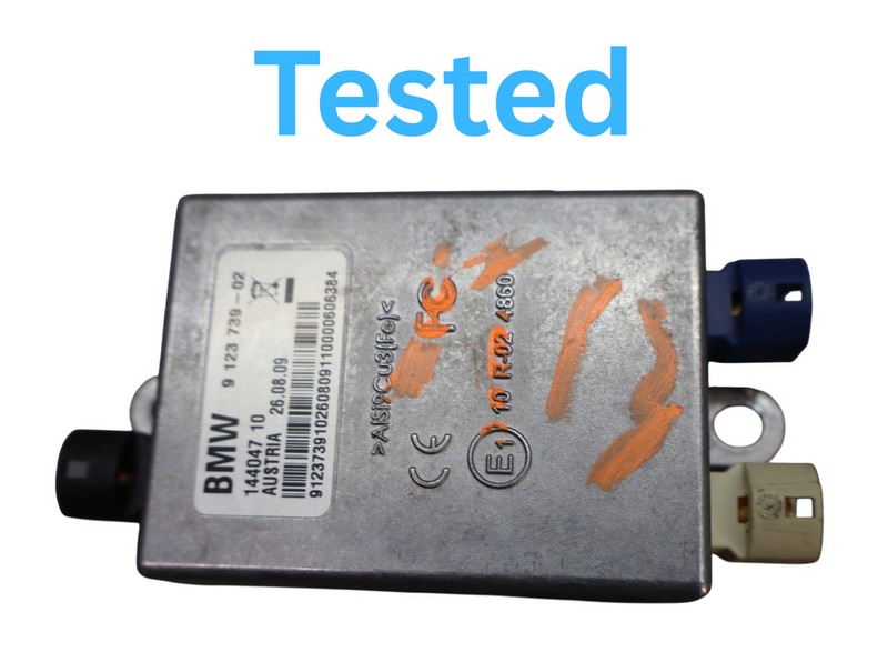 Load image into Gallery viewer, 09-15 BMW  F01 750i 750Li Hub Audio Interface Antenna Control Module Oem
