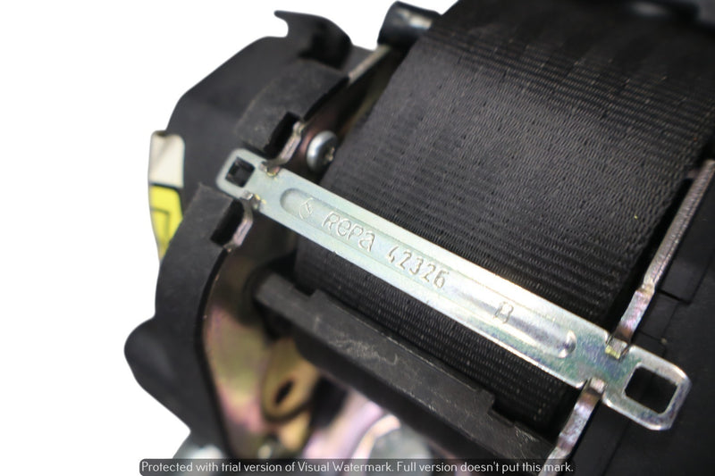 Load image into Gallery viewer, 03-08 Maserati Quattroporte M139 Rear Left or Right Side Seat Belt Retractor Oem
