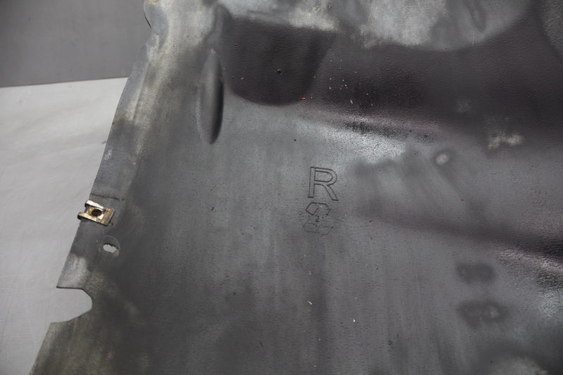 Load image into Gallery viewer, 02-05 Ford Thunderbird Front Right Side Inner Fender Liner Splash Guard Oem
