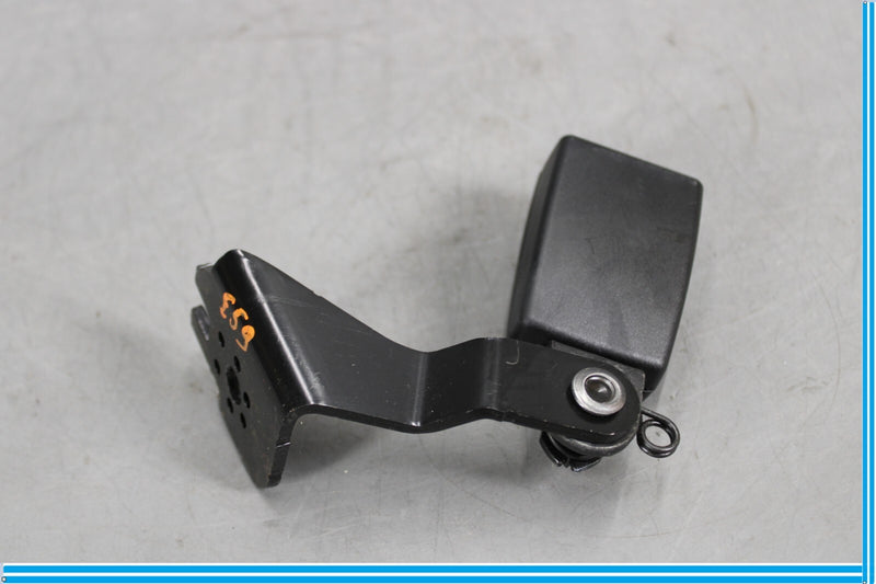 Load image into Gallery viewer, 11-18 Audi A8 Quattro Rear Left Driver Side Seat Belt Seatbelt Buckle Oem
