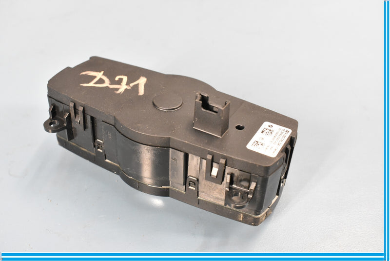 Load image into Gallery viewer, 12-18 BMW F12 F13 640i 650i Headlight Dashboard Control Switch Button Oem
