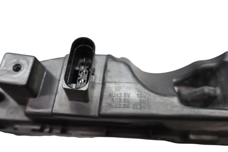 Load image into Gallery viewer, 11-14 Porsche Cayenne S 958 Front Right Passenger Side Fog Light Lamp Oem
