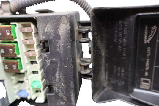16-20 Jaguar XF X260 XE Front Engine Bay Fuse Relay Box Junction Block Oem
