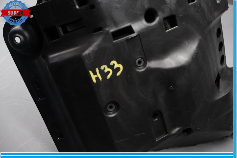 Load image into Gallery viewer, 06-12 Bentley Continental Flying Spur Fusebox Fuse Box 3D1937619K Oem
