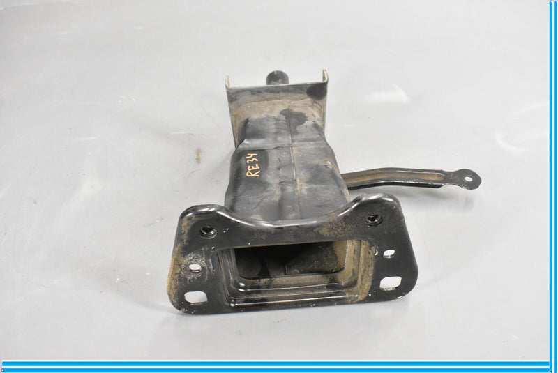 Load image into Gallery viewer, 07-12 Mercedes GL450 Front Right Side Lower Bumper Reinforcement Bracket Oem
