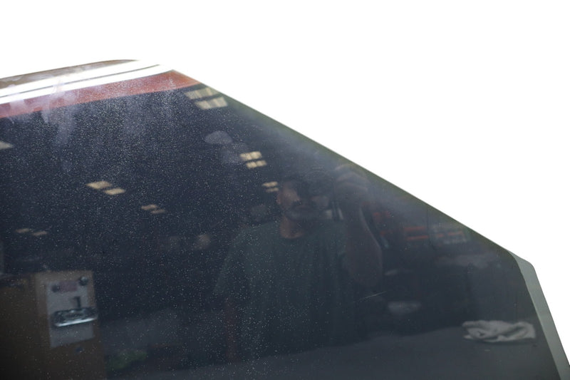 Load image into Gallery viewer, 11-20 Infiniti QX56 QX80 Front Right Passenger Side Door Window Glass Oem
