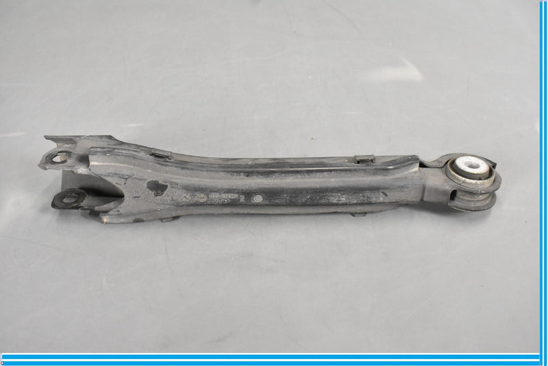 Load image into Gallery viewer, 12-18 Mercedes CLS550 W218 Right Passenger Side Control Arm Track Bar Oem
