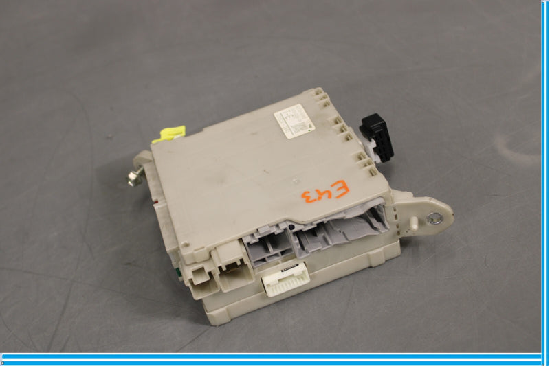 Load image into Gallery viewer, 07-09 Lexus LS460 Rear Trunk Fuse Relay Junction Box Module Oem
