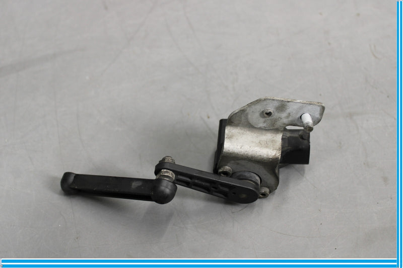 Load image into Gallery viewer, 04-10 BMW 645Ci 650i Suspension Height Level Sensor 21247215 Oem
