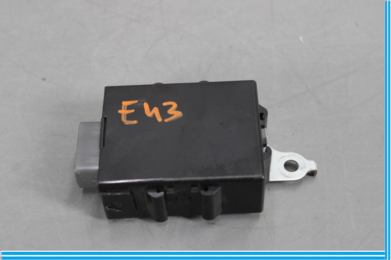 Load image into Gallery viewer, 07-12 Lexus LS460 Bus Buffer Computer Control Module Unit ECU Oem
