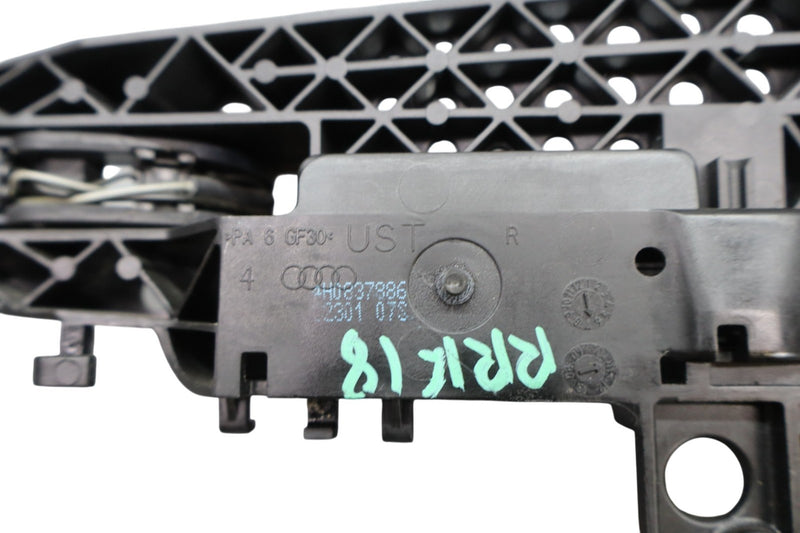 Load image into Gallery viewer, 12-18 Audi A7 A8 Rear Right Passenger Side Exterior Door Handle 4H0837886 Oem
