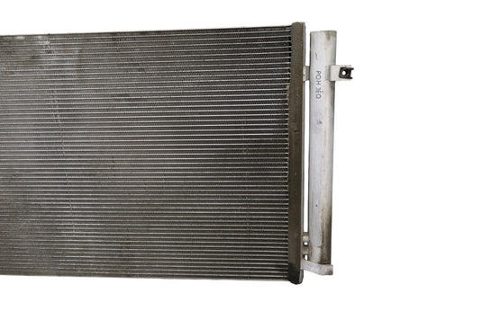 13-16 Hyundai Equus Front A/C AC Air Conditioning Condenser 976063N201 Oem
