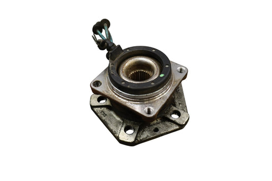 03-08 Maserati Quattroporte M139 Rear Right Side Spindle Knuckle Wheel Hub Oem