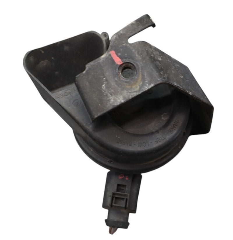Load image into Gallery viewer, 2012 Porsche Cayenne 958 Low Tone Note Signal Sound Horn Oem
