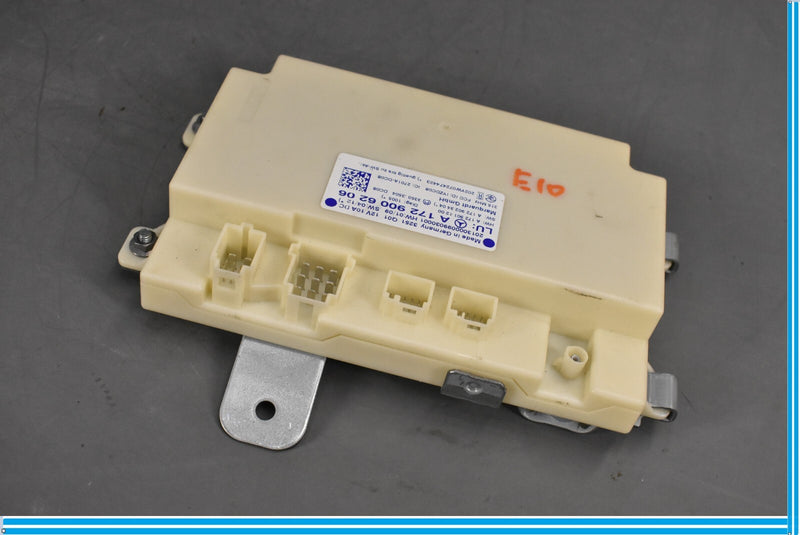 Load image into Gallery viewer, 10-15 Mercedes W204 C250 C350 Keyless Go Entry Control Module Oem
