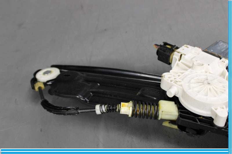 Load image into Gallery viewer, 09-15 BMW 750Li F01 F02 Rear Left Driver Side Window Motor Regulator Oem
