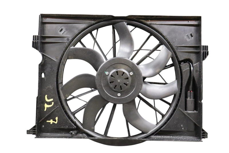 Load image into Gallery viewer, 03-11 Mercedes CLS550 E350 Engine Motor Cooling Radiator Fan Motor W/Shroud Oem
