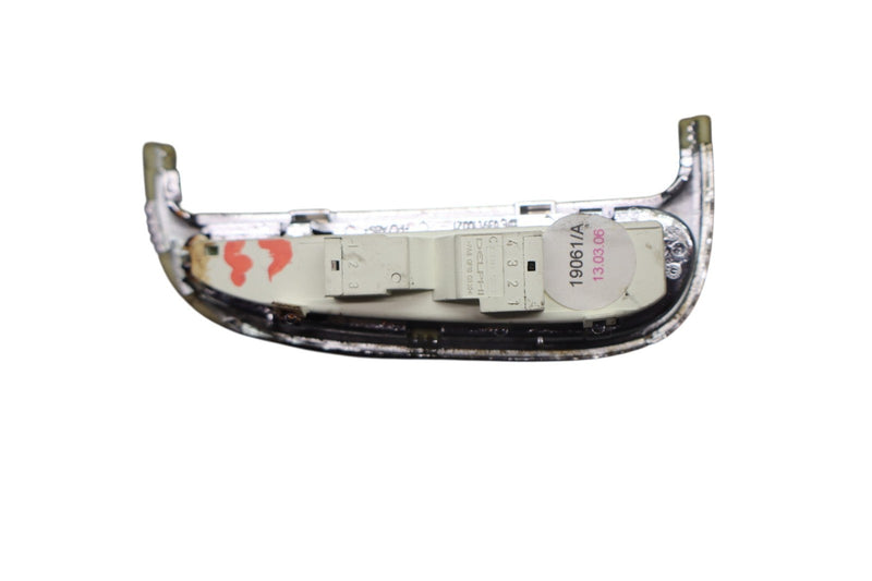 Load image into Gallery viewer, 05-09 Mercedes CLK550 CLK320 Shifter Gear Select Indicator 2032672288 Oem
